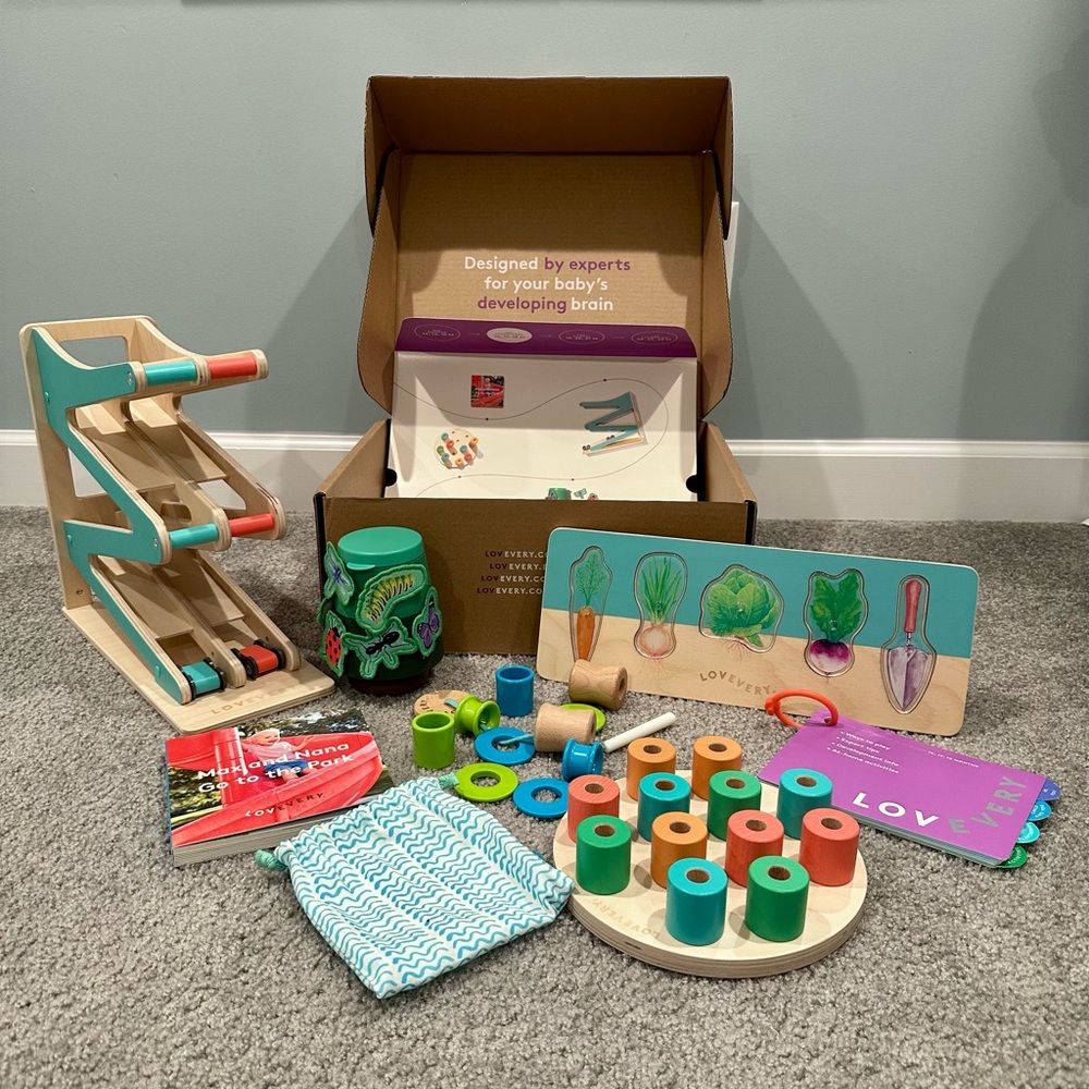 Lovevery The Adventurer Play Kit 16, 17, 18 Months - Complete Set